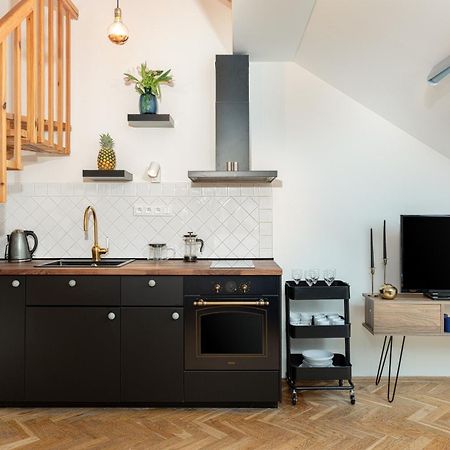 Ferienwohnung Utulny Apartman Blizko Centra Prahy Prag Exterior foto